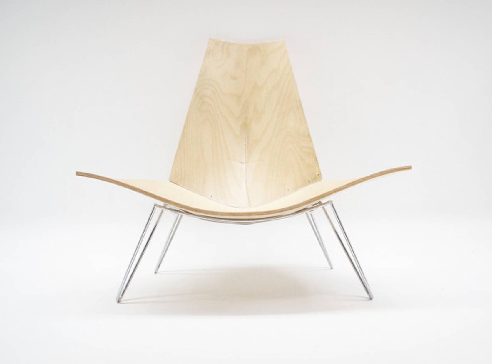3D impressie van ontwerp van een stoel